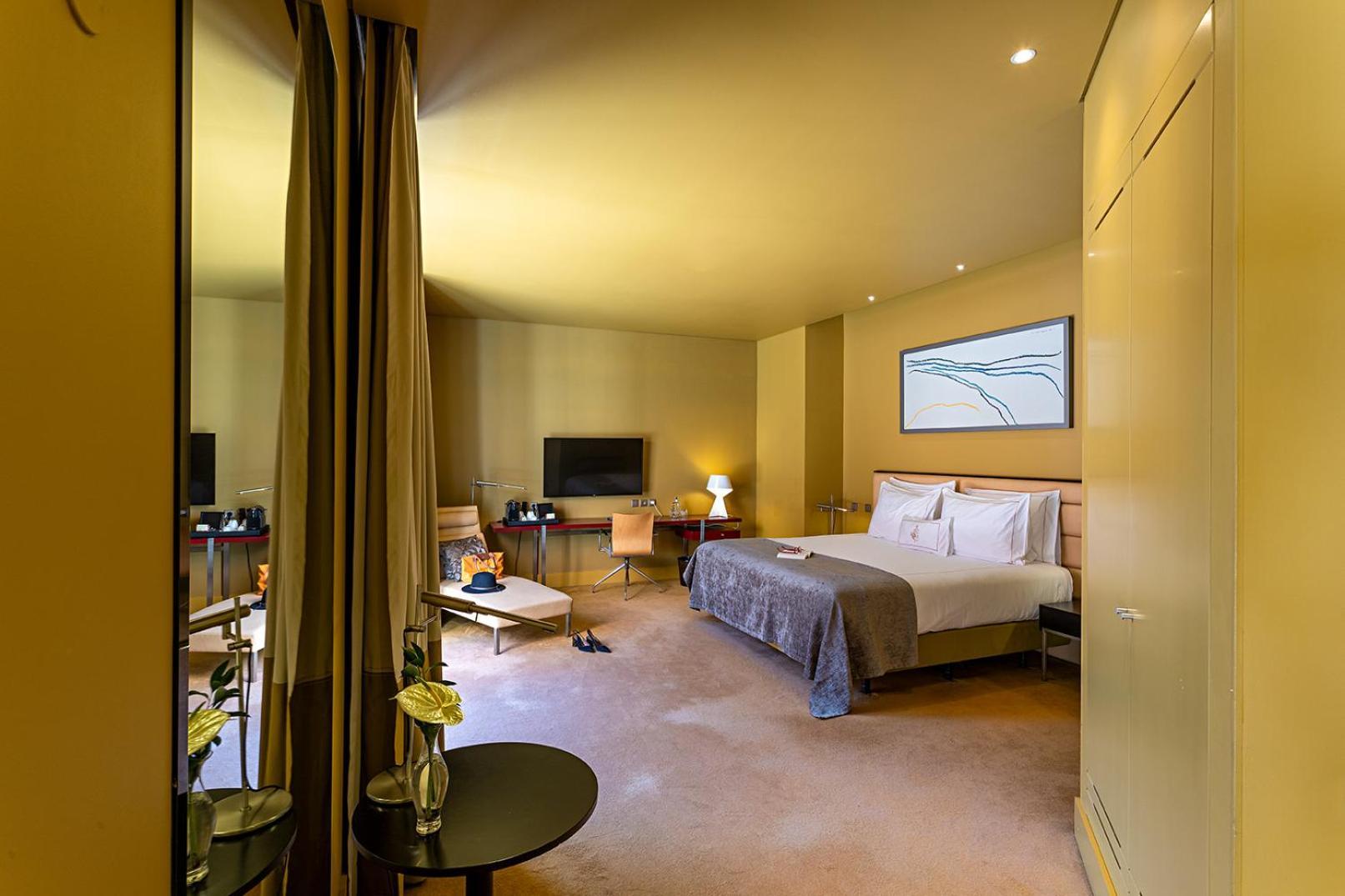 페스타나 팔라시오 도 프레이소 - 포사다 앤 내셔널 모뉴먼트 포르투 외부 사진 A room at the Mandarin Oriental, London
