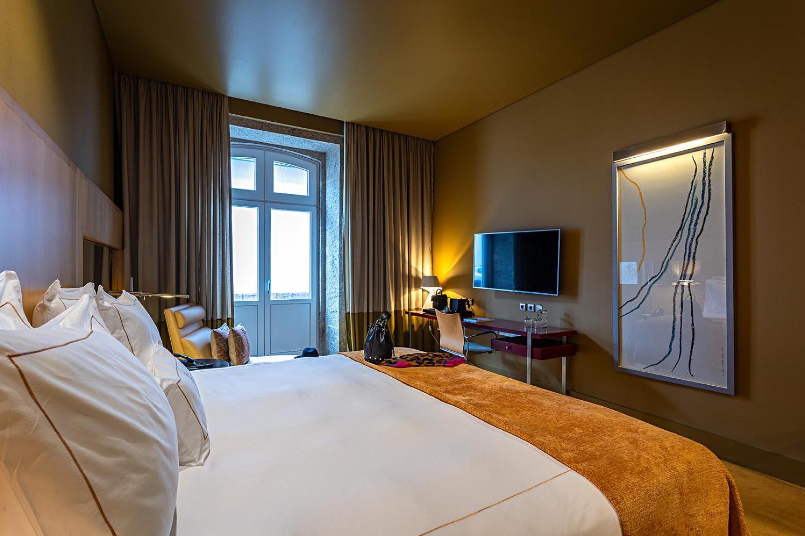 페스타나 팔라시오 도 프레이소 - 포사다 앤 내셔널 모뉴먼트 포르투 외부 사진 A room at the hotel
