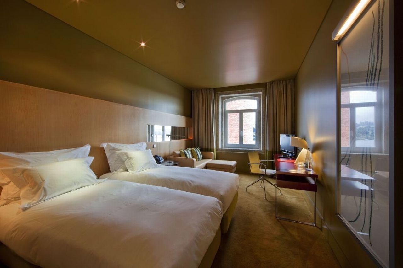 페스타나 팔라시오 도 프레이소 - 포사다 앤 내셔널 모뉴먼트 포르투 객실 사진 A room at the hotel